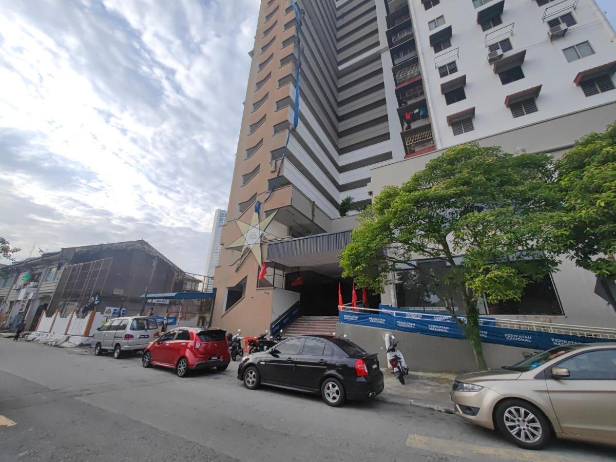 City Hunter At Georgetown George Town Exterior foto